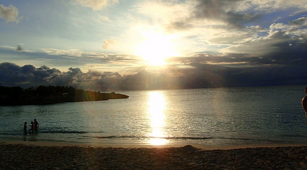 Last sunset at Mullet Bay, St. Maarten