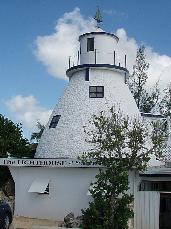 The lighthouse, Bodden Town
