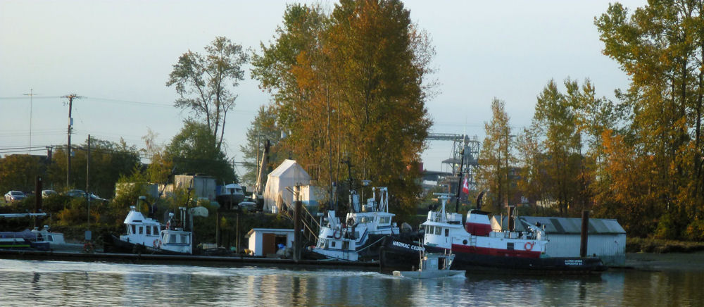 Big tugs and tiny boats