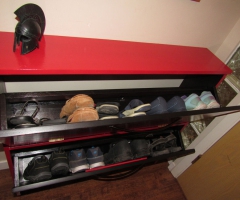 Shoe Dresser